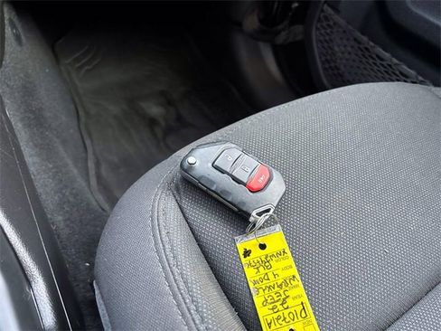 Used 2022 Jeep Wrangler Unlimited Sahara image 27