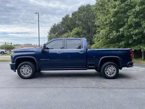 Used 2022 Chevrolet Silverado 2500 High Country AWD/4WD image 6