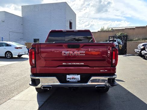 Used 2022 GMC Sierra 1500 SLT image 4