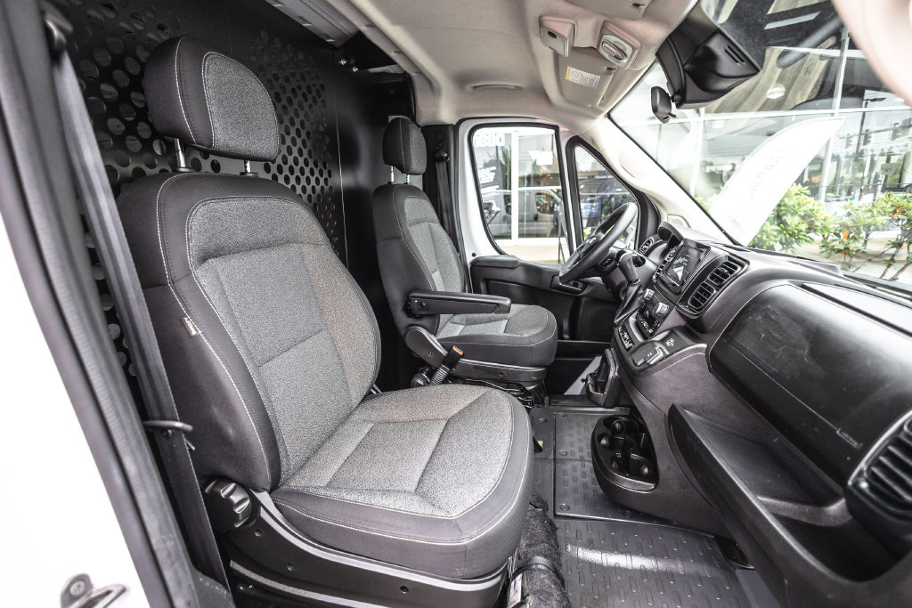 Used 2025 RAM ProMaster 2500 w/ U-Haul Equipment Group FWD image 20