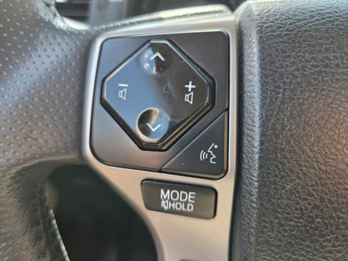 Used 2020 Toyota 4Runner Limited RWD image 30