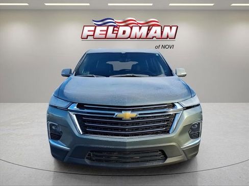 Used 2022 Chevrolet Traverse LT w/ LT Premium Package image 12