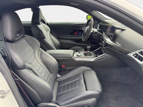 Used 2025 BMW M2 w/ Lighting Package RWD image 10