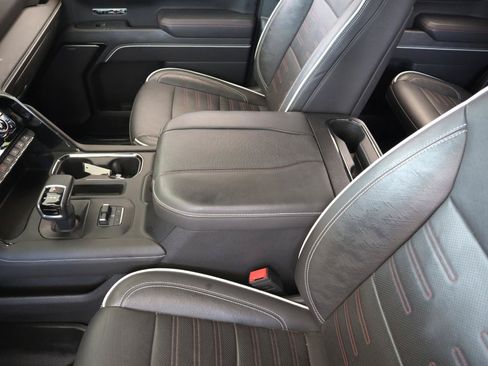 Used 2023 GMC Sierra 1500 AT4X AWD/4WD image 33