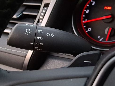 Used 2022 Toyota Camry XSE image 24