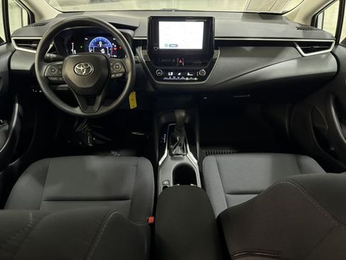 Used 2026 Toyota Corolla LE FWD image 25