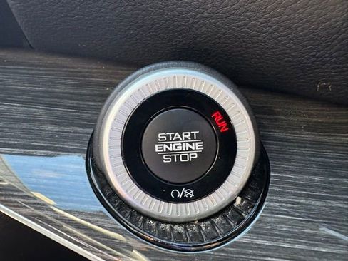 Used 2022 Jeep Wagoneer Series III w/ Premium Group I image 20