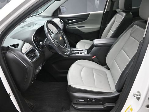 Used 2019 Chevrolet Equinox Premier image 14
