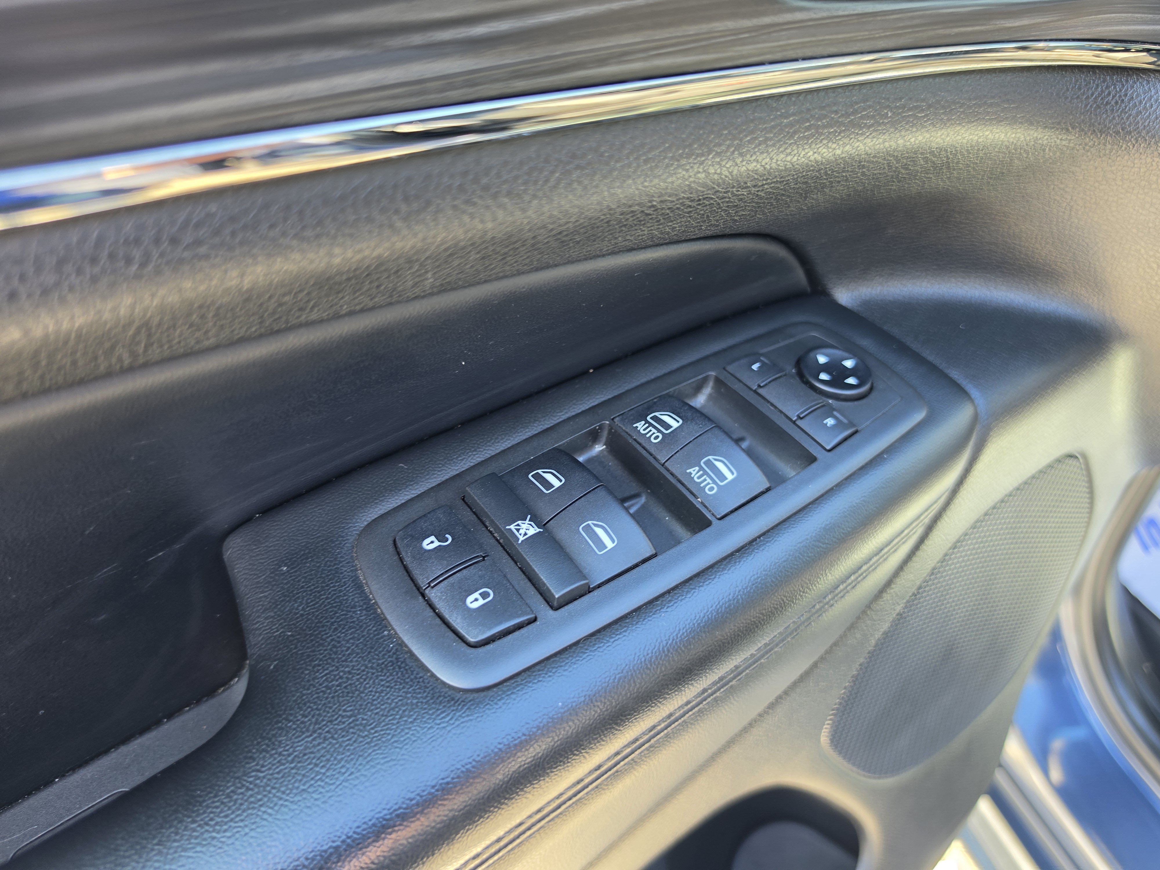 Used 2021 Jeep Grand Cherokee Limited X AWD/4WD image 17