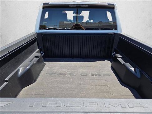 Certified 2024 Toyota Tacoma SR5 AWD/4WD image 6