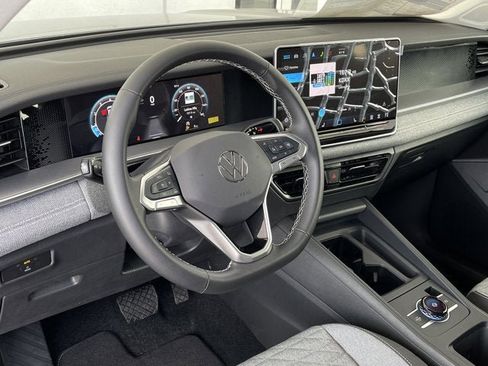 New 2025 Volkswagen Tiguan S image 12