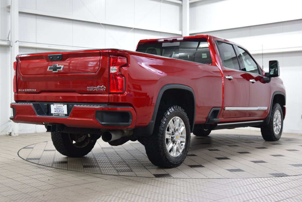 Used 2024 Chevrolet Silverado 3500 High Country w/ Technology Package AWD/4WD image 8