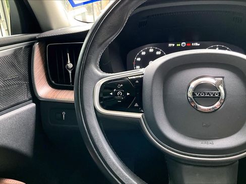 Used 2020 Volvo XC60 T5 Inscription w/ Protection Package Premier FWD image 23