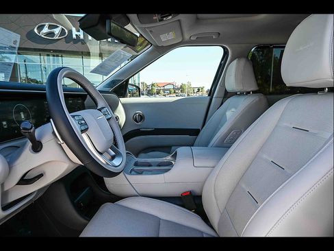Certified 2026 Hyundai Palisade Calligraphy AWD/4WD image 14