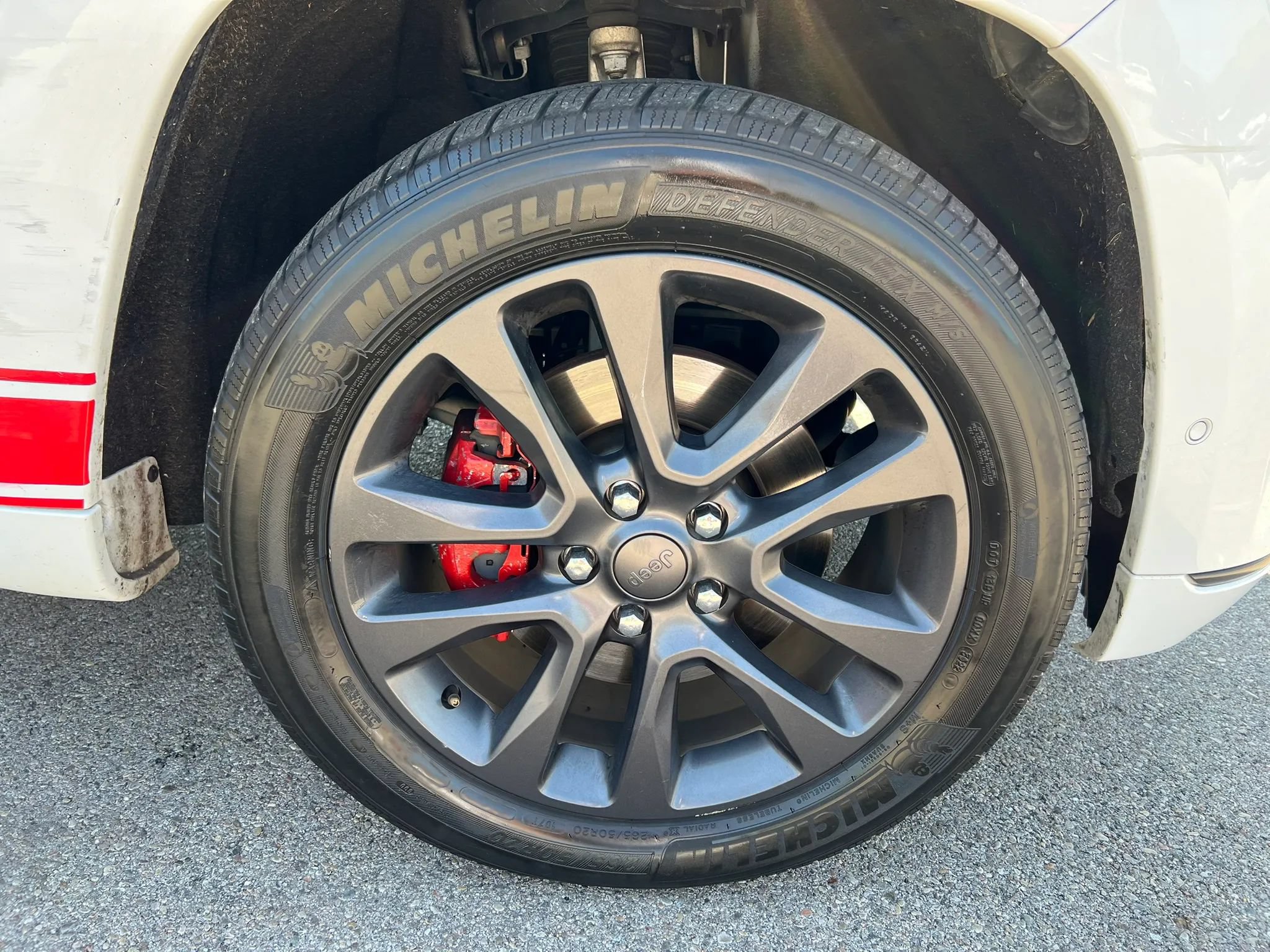 Used 2018 Jeep Grand Cherokee High Altitude AWD/4WD image 10