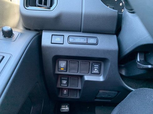 New 2026 Nissan Frontier SV w/ SV Convenience Package image 16