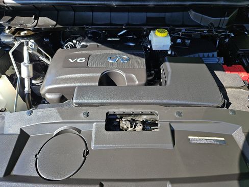 Used 2023 INFINITI QX60 Luxe w/ Performance Audio Package image 28