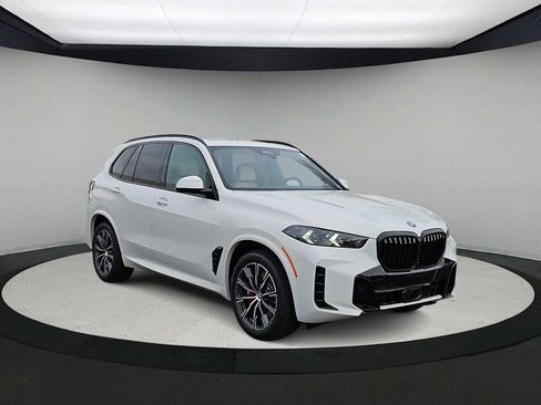 New 2026 BMW X5 xDrive50e w/ M Sport Package image 2