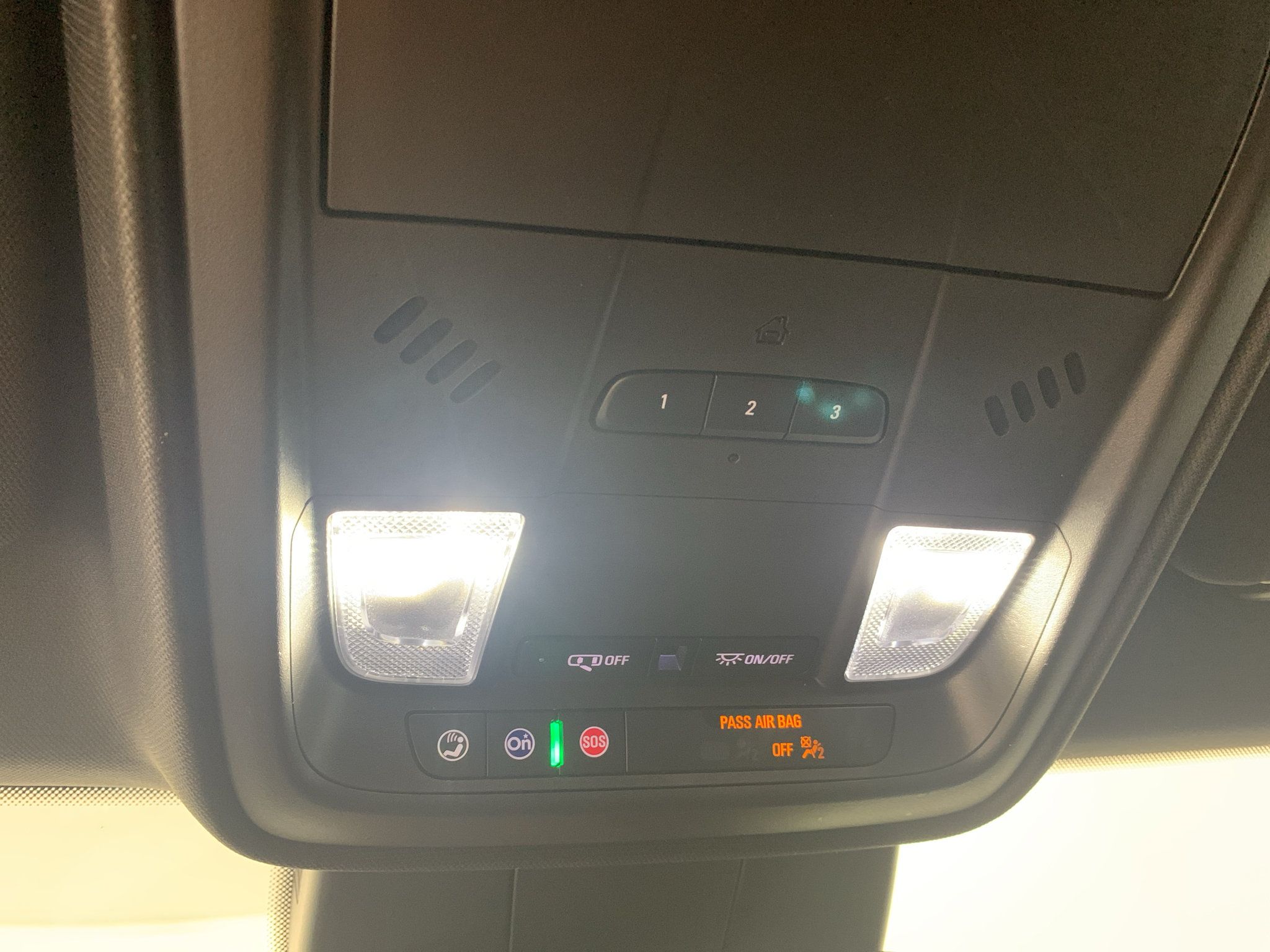 Used 2024 Cadillac XT4 Premium Luxury AWD/4WD image 27
