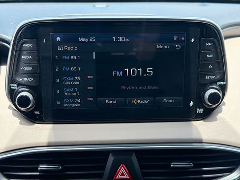 Used 2020 Hyundai Santa Fe Limited FWD image 30