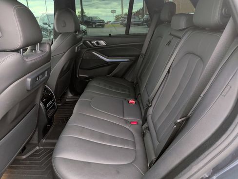 Used 2022 BMW X5 xDrive45e w/ M Sport Package AWD/4WD image 6