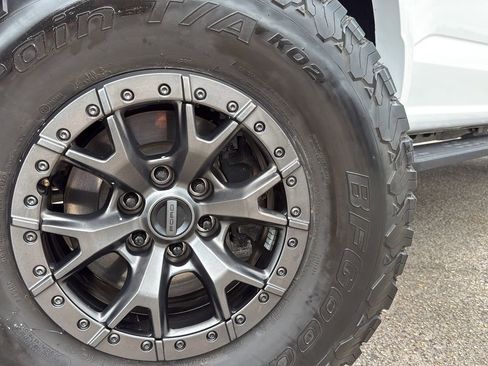 Used 2022 Ford F150 Raptor w/ Raptor 37 Performance Package AWD/4WD image 29