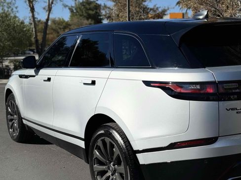 Used 2020 Land Rover Range Rover Velar R-Dynamic S image 10