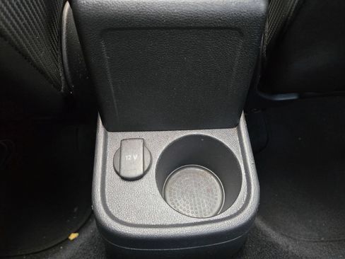 Used 2012 Volkswagen Beetle 2.5 FWD image 40