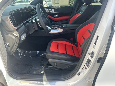 New 2026 Mercedes-Benz GLE 53 AMG 4MATIC image 9