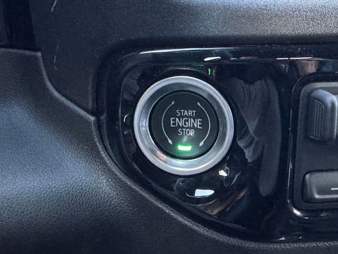 Used 2024 Chevrolet Silverado 3500 High Country w/ High Country Premium Package image 7