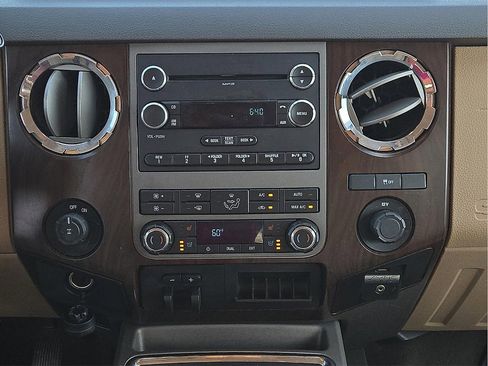 Used 2012 Ford F250 Lariat w/ Camper Pkg image 11