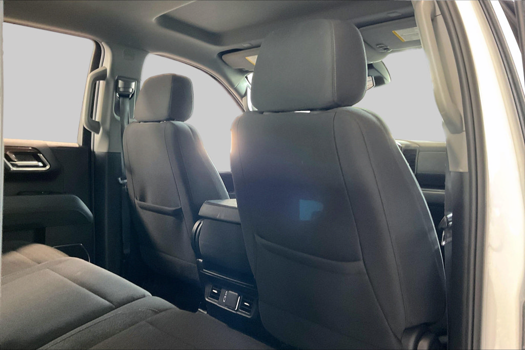Used 2025 Chevrolet Silverado 1500 LT RWD image 20