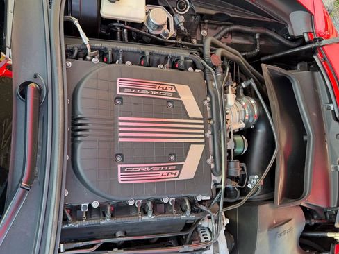 Used 2016 Chevrolet Corvette Z06 w/ 2LZ Preferred Equipment Group RWD image 25