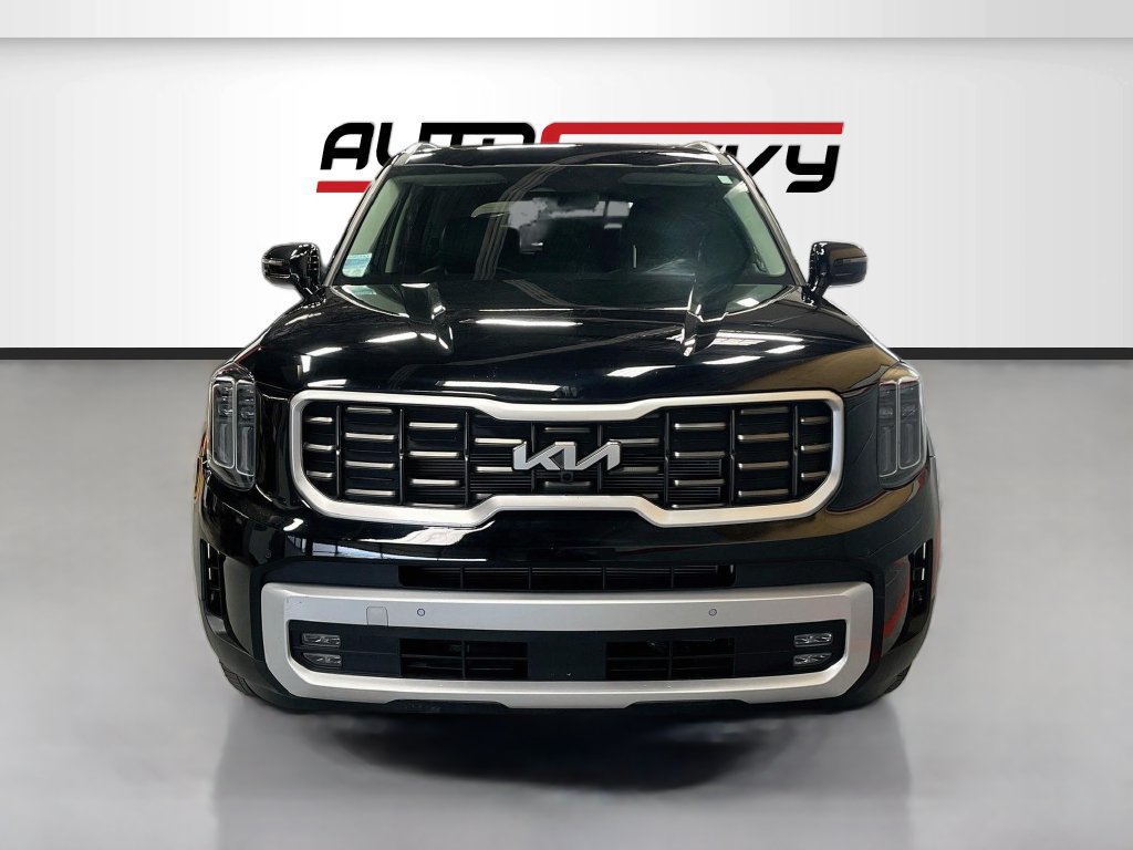 Used 2025 Kia Telluride SX AWD/4WD image 2