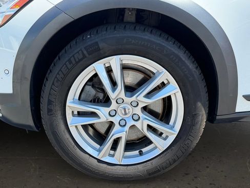 Used 2018 Volvo V90 T5 Cross Country w/ Convenience Package AWD/4WD image 27