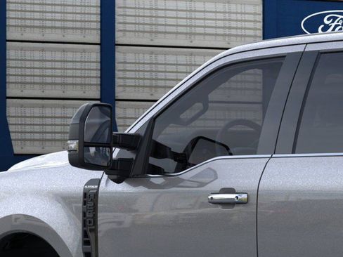 New 2025 Ford F250 Platinum w/ Tremor Off-Road Package image 21