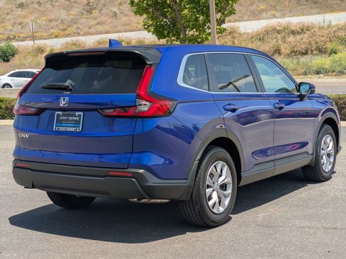 New 2025 Honda CR-V LX image 5