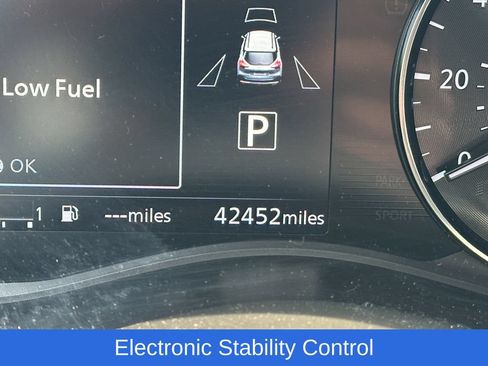 Used 2023 Nissan Kicks SV FWD image 3
