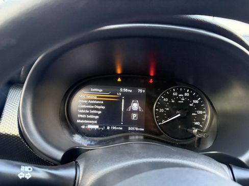 Used 2022 Nissan Kicks SV FWD image 30