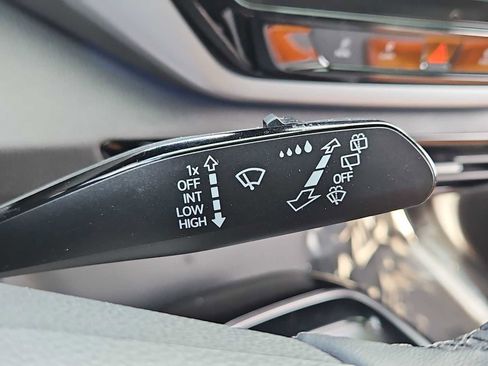 Used 2023 Volkswagen ID.4 Pro image 26