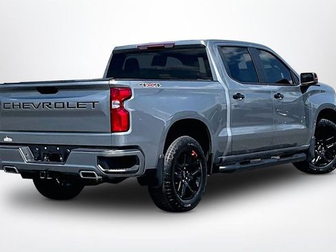 Used 2024 Chevrolet Silverado 1500 RST w/ Redline Edition AWD/4WD image 6