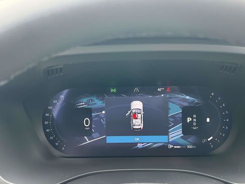 New 2026 Volvo XC60 B5 Plus w/ Protection Package Premier image 24