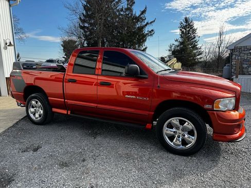 Used 2005 Dodge Ram 1500 Truck SLT w/ Daytona Edition Group image 4