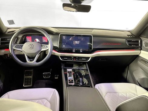 Used 2024 Volkswagen Atlas Cross Sport SEL Premium R-Line image 12