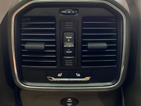 Used 2020 Porsche Macan GTS image 12