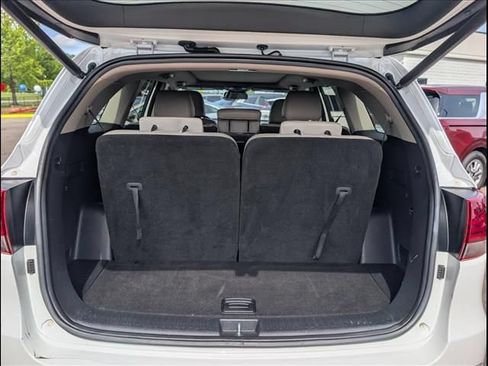 Used 2020 Kia Sorento EX FWD image 19