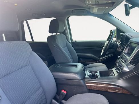 Used 2019 Chevrolet Tahoe LS AWD/4WD image 17