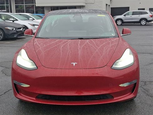 Used 2019 Tesla Model 3 Performance image 2