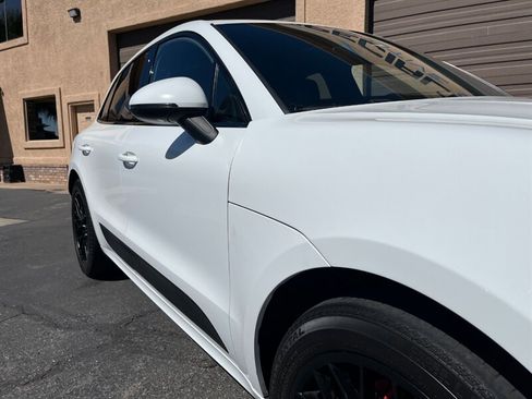 Used 2017 Porsche Macan GTS AWD/4WD image 21