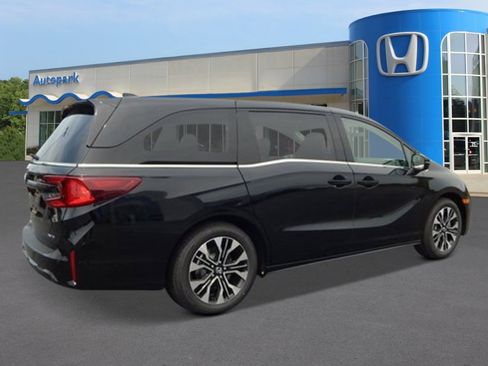 New 2026 Honda Odyssey Elite image 5